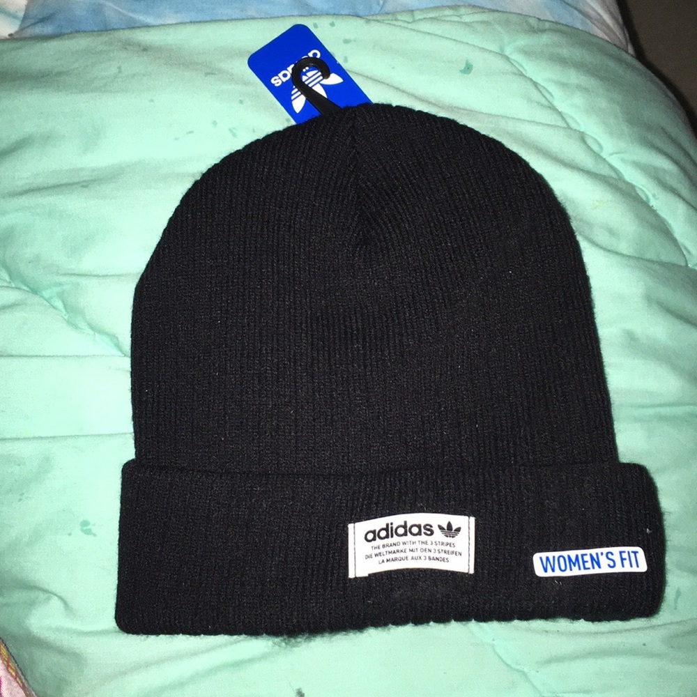 Adidas Women’s Ribbed Beanie